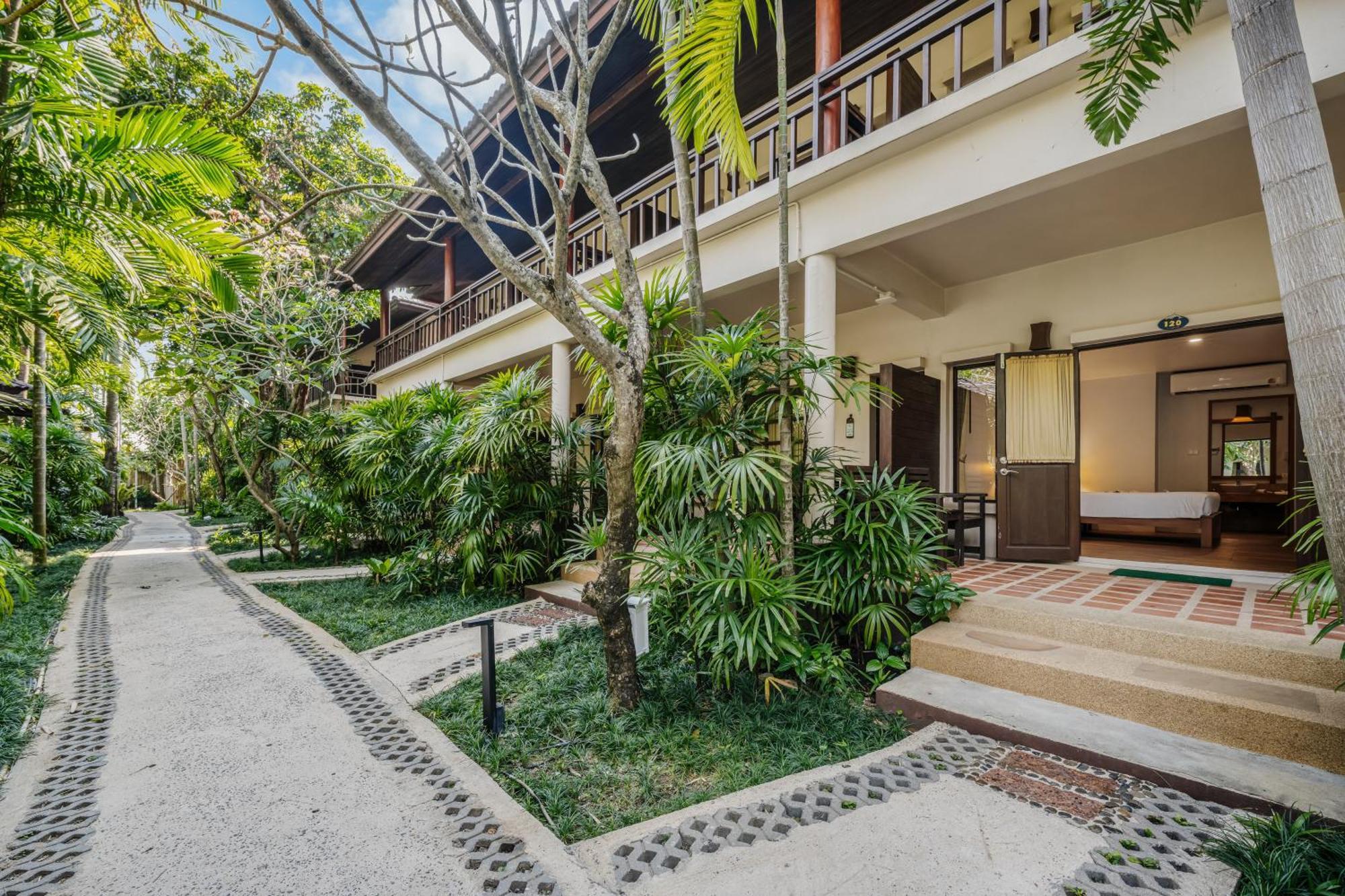 Resort Baan Resort&spa - Sha Extra 3*